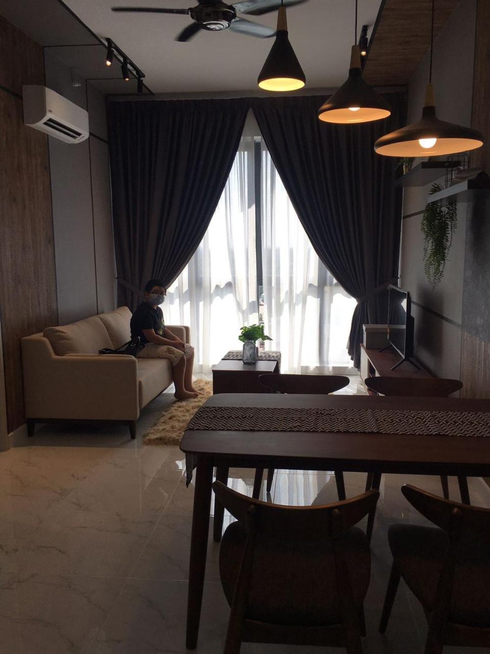 Cmk Troika Apartmen#Free Netflix Kota Bharu Ngoại thất bức ảnh